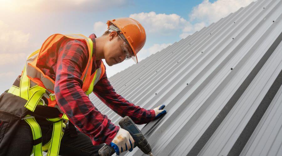 Professional gutter cleaning in Cascade, ID